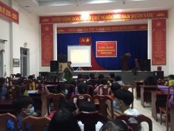 Đoàn xã Tam Vinh phối hợp tuyên truyền phòng chống tác hại ma túy cho đoàn viên, thanh thiếu nhi